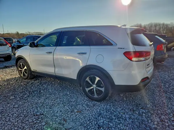 5XYPHDA5XHG246634 2017 KIA SORENTO - Image 2