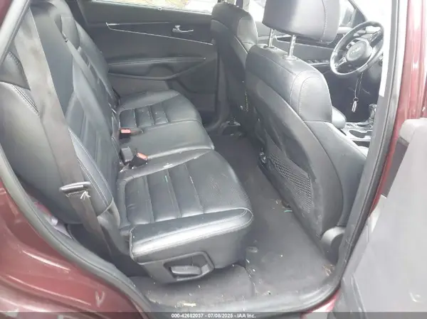 5XYPHDA5XHG263546 2017 KIA SORENTO - Image 8
