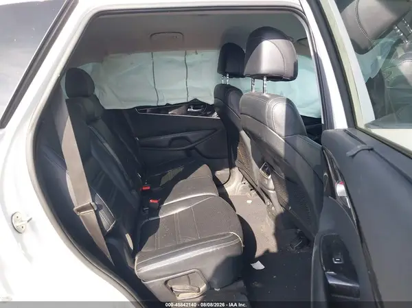 5XYPHDA5XHG295378 2017 KIA SORENTO - Image 8