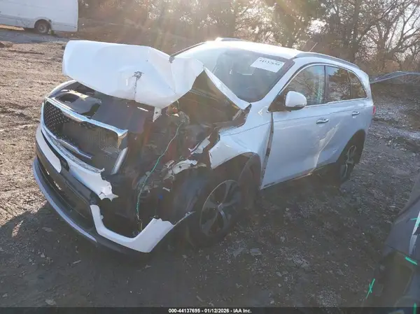 5XYPHDA5XHG296353 2017 KIA SORENTO - Image 2