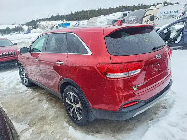 5XYPHDA5XHG307951 2017 KIA SORENTO - Image 2