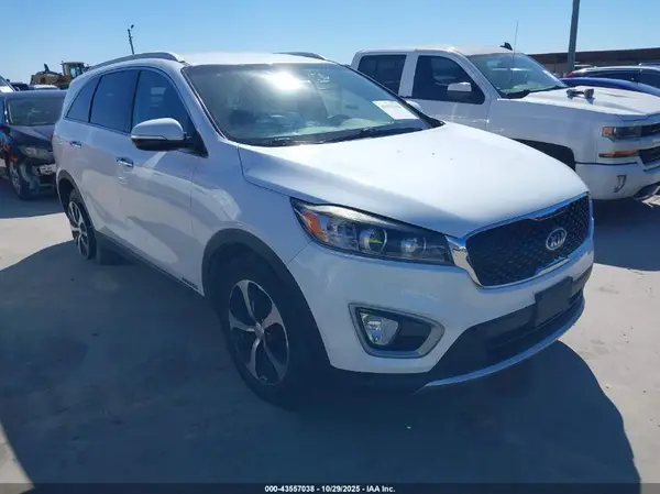 5XYPHDA5XJG365709 2018 KIA SORENTO - Image 1