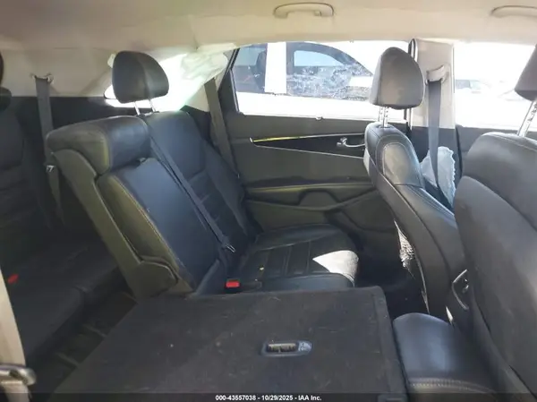 5XYPHDA5XJG365709 2018 KIA SORENTO - Image 8