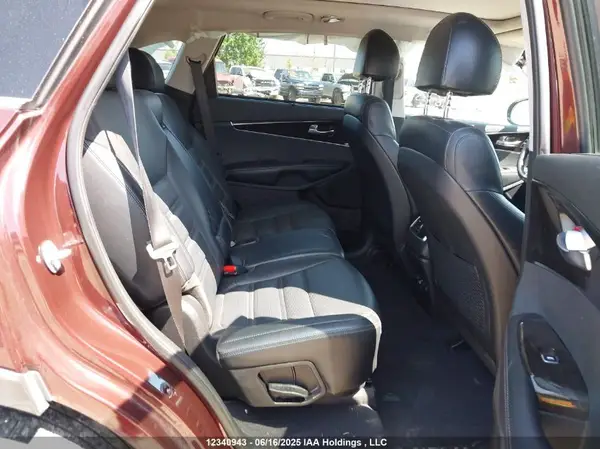 5XYPHDA5XJG371669 2018 KIA SORENTO - Image 8