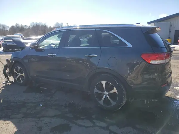 5XYPHDA5XJG422216 2018 KIA SORENTO - Image 2