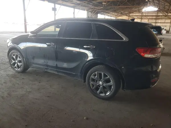 5XYPK4A10GG038632 2016 KIA SORENTO - Image 2