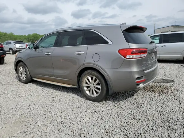5XYPK4A10GG056421 2016 KIA SORENTO - Image 2