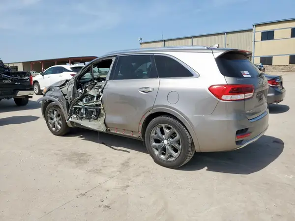 5XYPK4A11GG027378 2016 KIA SORENTO - Image 2