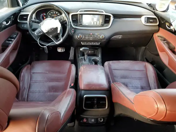 5XYPK4A12GG032749 2016 KIA SORENTO - Image 8