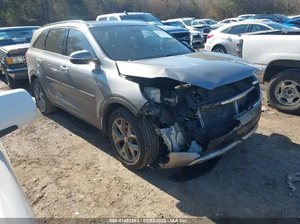 5XYPK4A15GG047407 2016 KIA SORENTO - Image 1