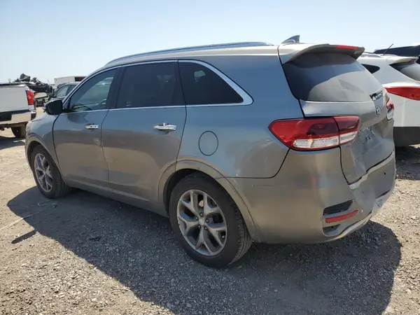 5XYPK4A15GG049674 2016 KIA SORENTO - Image 2