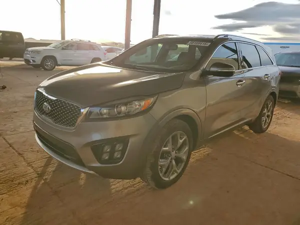 5XYPK4A17GG011833 2016 KIA SORENTO - Image 1