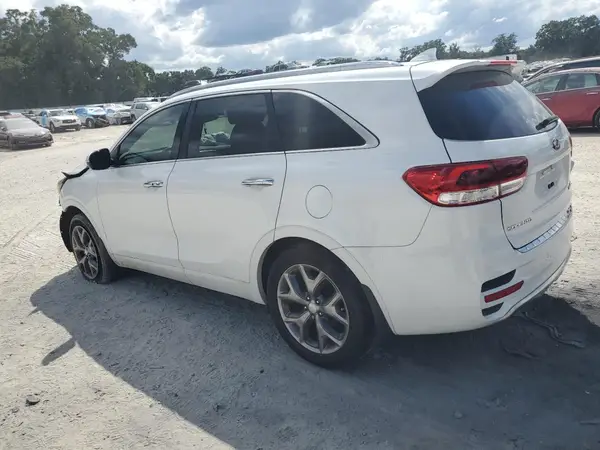 5XYPK4A17GG126481 2016 KIA SORENTO - Image 2