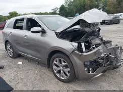 5XYPK4A18GG037034 2016 KIA SORENTO