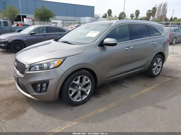 5XYPK4A1XGG020865 2016 KIA SORENTO - Image 2