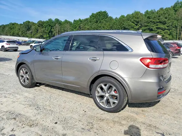 5XYPK4A50GG022885 2016 KIA SORENTO - Image 2