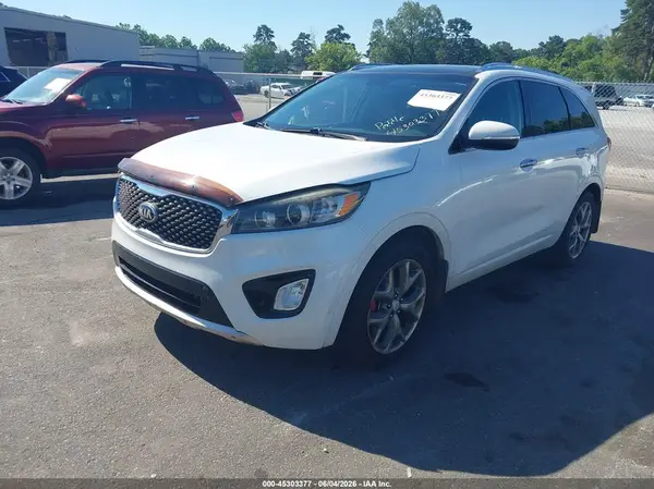 5XYPK4A50GG063260 2016 KIA SORENTO - Image 2