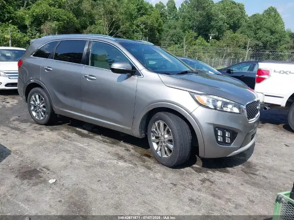 5XYPK4A50GG100694 2016 KIA SORENTO - Image 1
