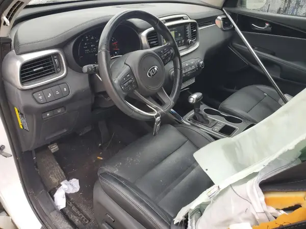 5XYPK4A50GG115051 2016 KIA SORENTO - Image 8