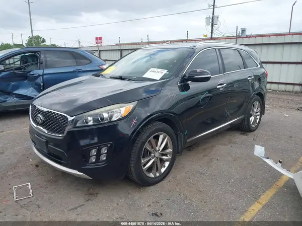 5XYPK4A50GG129323 2016 KIA SORENTO - Image 2