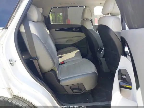 5XYPK4A50GG164492 2016 KIA SORENTO - Image 8