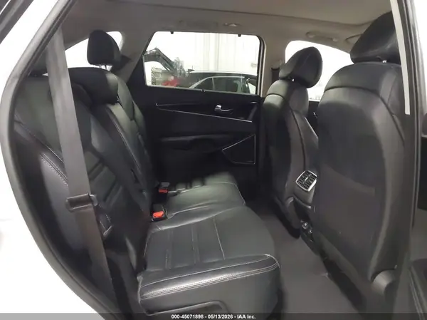 5XYPK4A50GG167344 2016 KIA SORENTO - Image 8