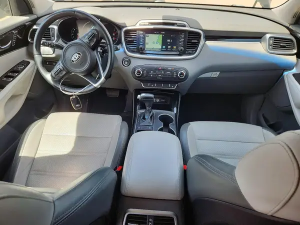 5XYPK4A50GG185035 2016 KIA SORENTO - Image 8