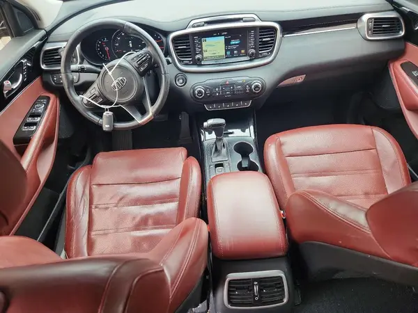 5XYPK4A50HG241007 2017 KIA SORENTO - Image 8