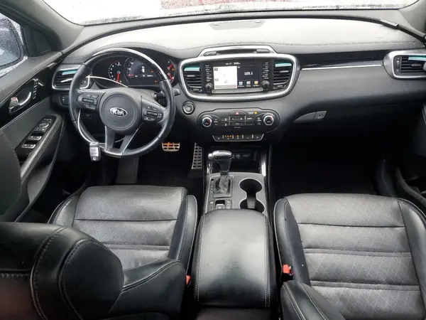 5XYPK4A50JG379751 2018 KIA SORENTO - Image 8