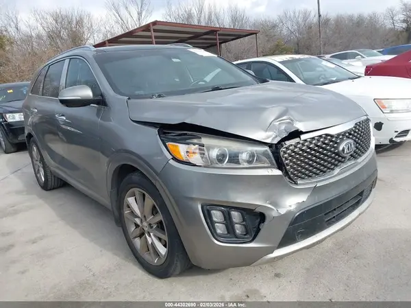 5XYPK4A50JG386411 2018 KIA SORENTO