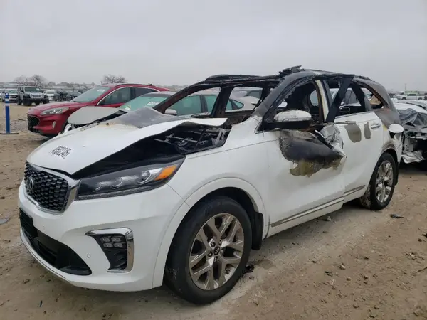 5XYPK4A50KG473341 2019 KIA SORENTO - Image 1