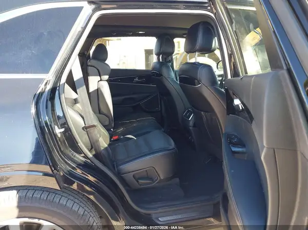 5XYPK4A51GG066958 2016 KIA SORENTO - Image 8