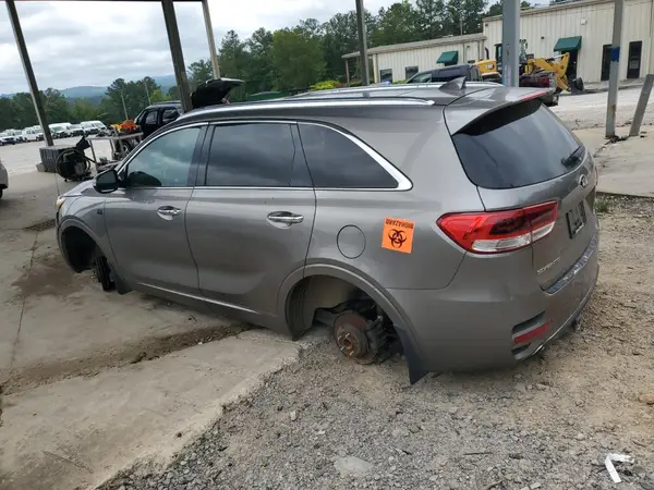 5XYPK4A51GG115155 2016 KIA SORENTO - Image 2
