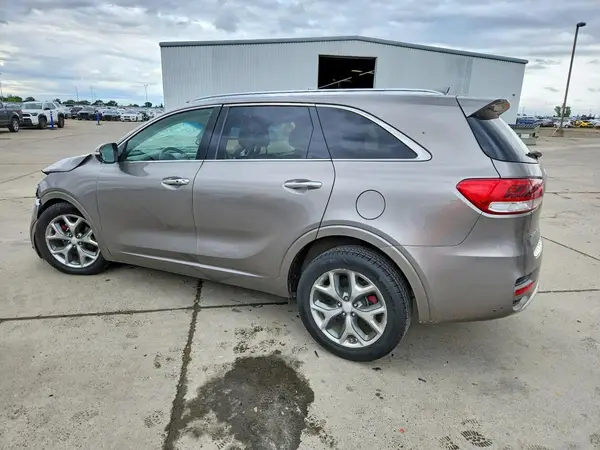 5XYPK4A51GG131601 2016 KIA SORENTO - Image 2