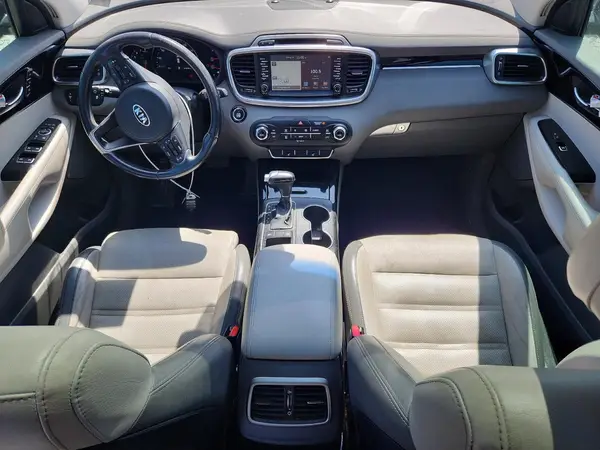 5XYPK4A51HG315910 2017 KIA SORENTO - Image 8