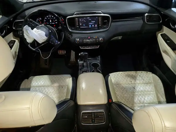 5XYPK4A51JG354020 2018 KIA SORENTO - Image 8