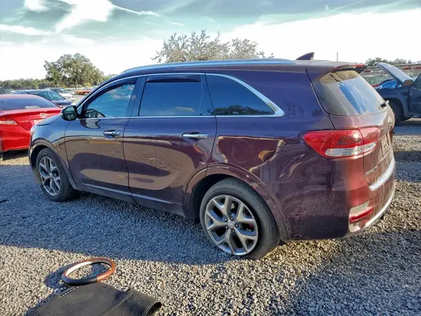 5XYPK4A51JG370637 2018 KIA SORENTO - Image 2