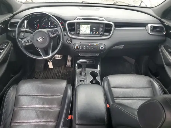 5XYPK4A51JG385283 2018 KIA SORENTO - Image 8