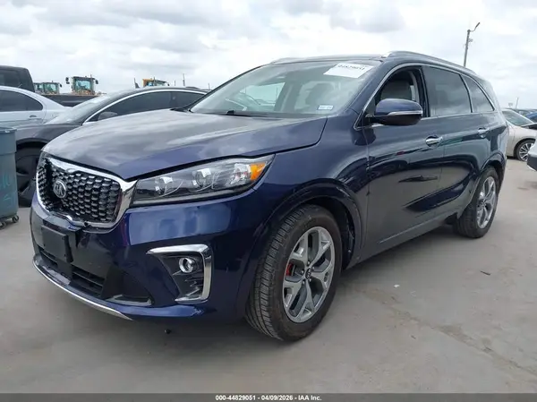 5XYPK4A51KG468990 2019 KIA SORENTO - Image 2