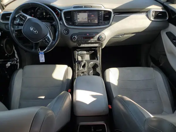 5XYPK4A51KG471078 2019 KIA SORENTO - Image 8