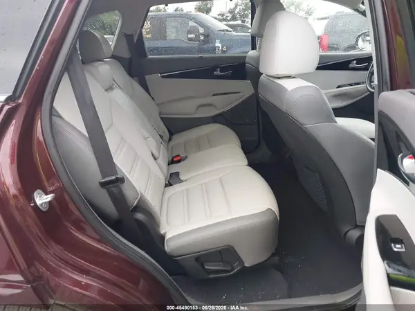 5XYPK4A51KG506170 2019 KIA SORENTO - Image 8