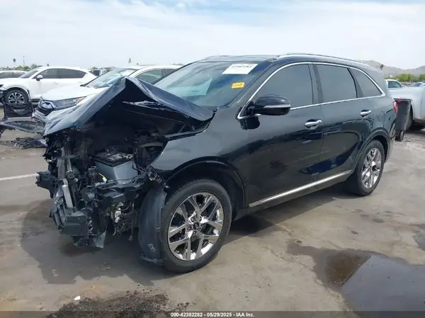 5XYPK4A51KG525088 2019 KIA SORENTO - Image 2