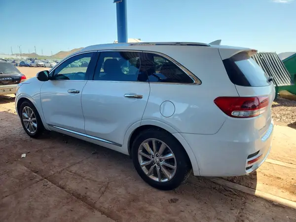 5XYPK4A52GG101247 2016 KIA SORENTO - Image 2