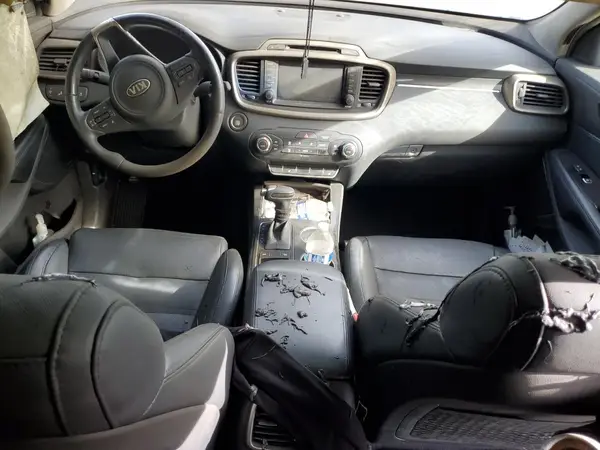 5XYPK4A52GG164333 2016 KIA SORENTO - Image 8