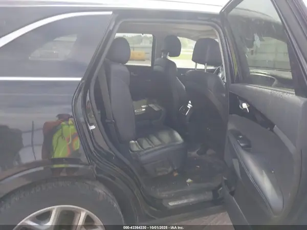 5XYPK4A52HG317097 2017 KIA SORENTO - Image 8