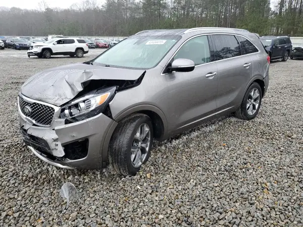 5XYPK4A52HG318427 2017 KIA SORENTO - Image 1