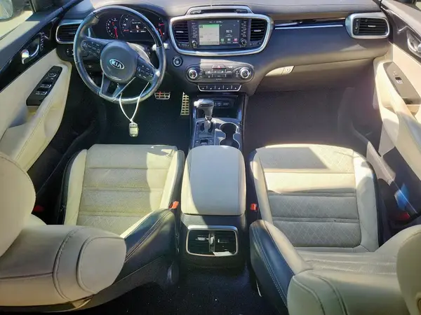 5XYPK4A52JG358061 2018 KIA SORENTO - Image 8