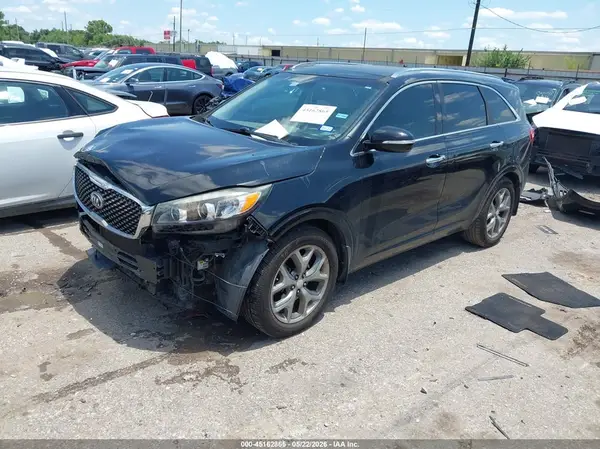 5XYPK4A52JG396583 2018 KIA SORENTO - Image 2