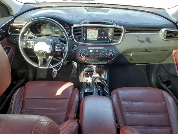 5XYPK4A52JG418601 2018 KIA SORENTO - Image 8