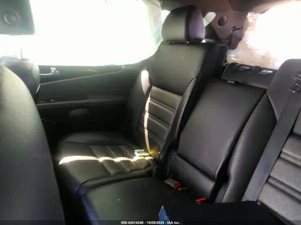 5XYPK4A52KG447243 2019 KIA SORENTO - Image 8